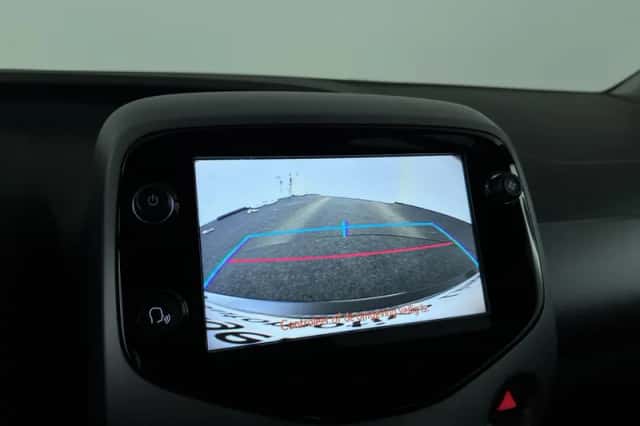 Toyota Aygo (2020) thumbnail 19
