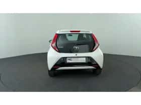 Toyota Aygo (2020) thumbnail 4