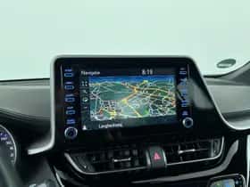 Toyota C-HR (2020) thumbnail 19