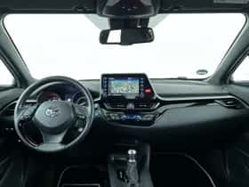 Toyota C-HR (2020) thumbnail 25