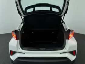 Toyota C-HR (2020) thumbnail 26