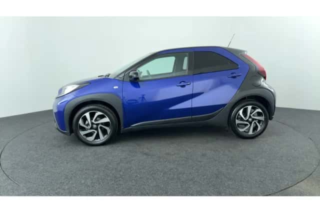 Toyota Aygo X (2025) thumbnail 2