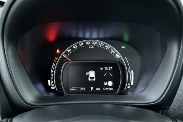 Toyota Aygo X (2025) thumbnail 17