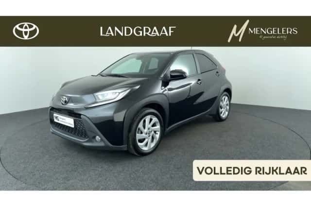 Toyota Aygo X (2022) thumbnail 1