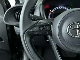 Toyota Aygo X (2022) thumbnail 15