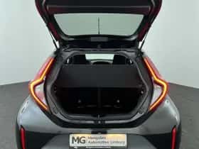 Toyota Aygo X (2022) thumbnail 25