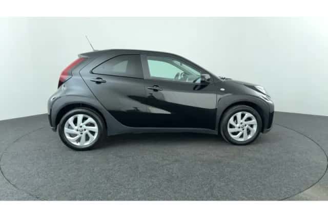 Toyota Aygo X (2022) thumbnail 6