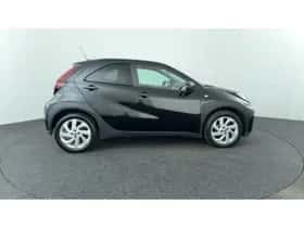 Toyota Aygo X (2022) thumbnail 6