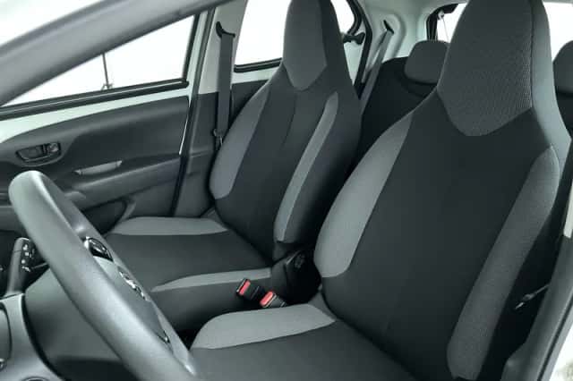 Toyota Aygo (2019) thumbnail 11