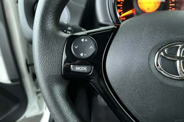 Toyota Aygo (2019) thumbnail 14