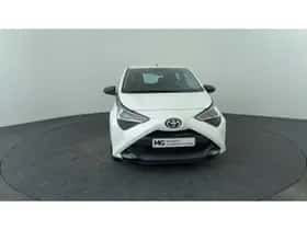 Toyota Aygo (2019) thumbnail 8