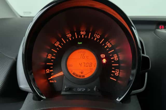 Toyota Aygo (2021) thumbnail 16