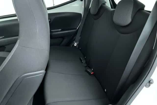 Toyota Aygo (2021) thumbnail 21