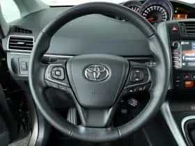 Toyota Verso (2017) thumbnail 15