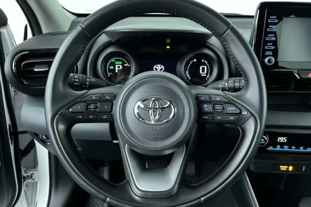 Toyota Yaris (2024) thumbnail 14