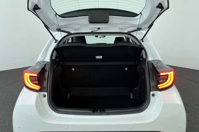 Toyota Yaris (2024) thumbnail 25