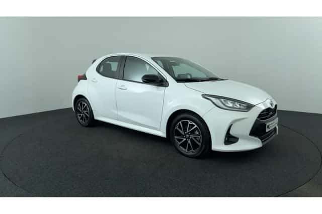 Toyota Yaris (2024) thumbnail 7