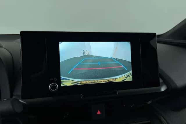 Toyota C-HR (2024) thumbnail 20