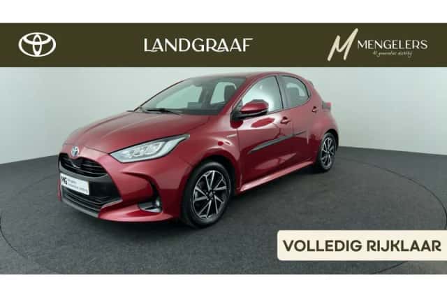 Toyota Yaris (2020) thumbnail 1