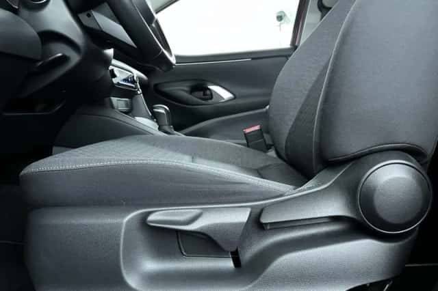 Toyota Yaris (2020) thumbnail 13