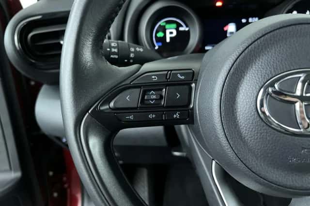 Toyota Yaris (2020) thumbnail 15