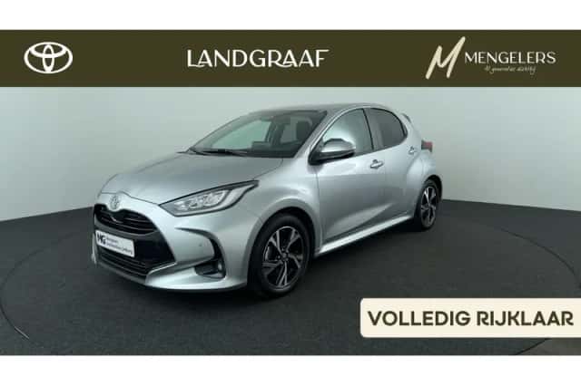 Toyota Yaris (2025) thumbnail 1