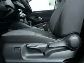 Toyota Yaris (2025) thumbnail 13