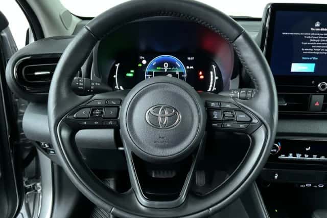 Toyota Yaris (2025) thumbnail 14