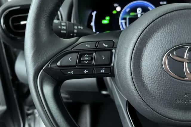 Toyota Yaris (2025) thumbnail 15