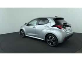 Toyota Yaris (2025) thumbnail 3