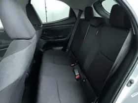 Toyota Yaris (2025) thumbnail 24