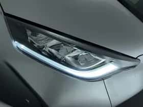 Toyota Yaris (2025) thumbnail 9