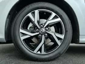 Toyota Yaris (2025) thumbnail 10