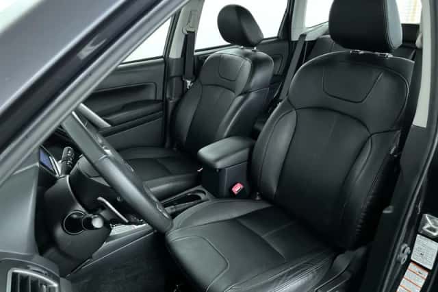 Subaru Forester (2015) thumbnail 11