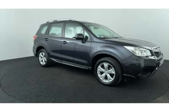 Subaru Forester (2015) thumbnail 7