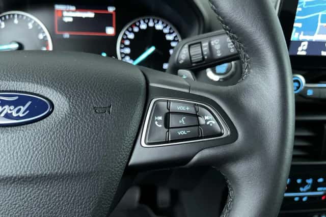 Ford EcoSport (2018) thumbnail 16