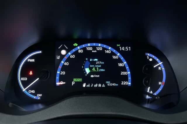 Toyota Yaris Cross (2022) thumbnail 17