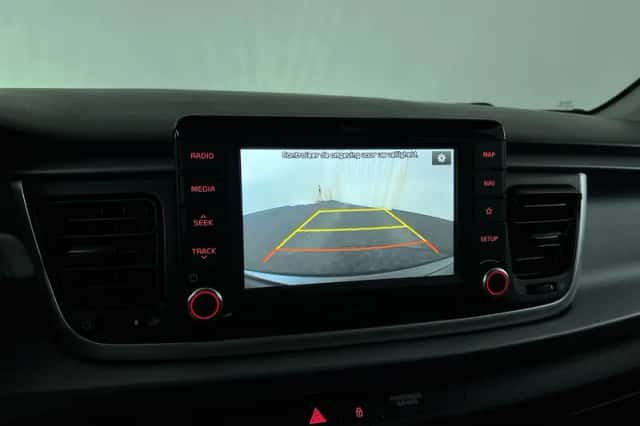 Kia Rio (2020) thumbnail 20