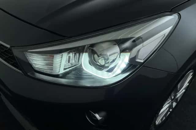Kia Rio (2020) thumbnail 9