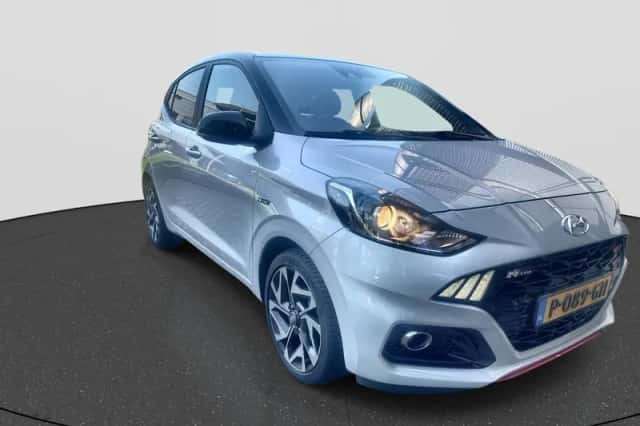 Hyundai i10 (2022) thumbnail 2
