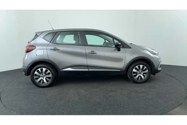 Renault Captur (2018) thumbnail 6