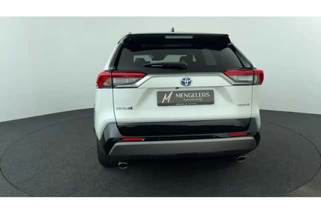 Toyota RAV4 (2022) thumbnail 4
