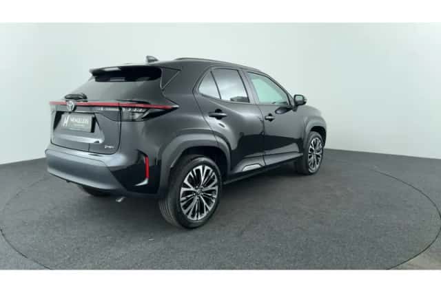 Toyota Yaris Cross (2025) thumbnail 5