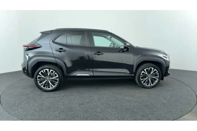 Toyota Yaris Cross (2025) thumbnail 6