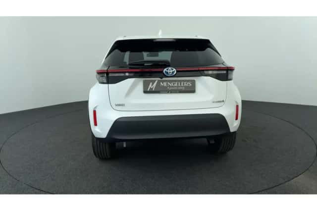 Toyota Yaris Cross (2022) thumbnail 4