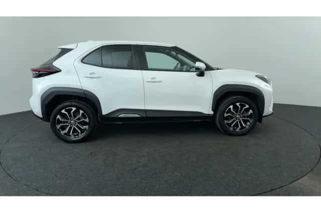Toyota Yaris Cross (2022) thumbnail 6