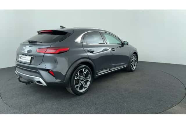 Kia XCeed (2019) thumbnail 5