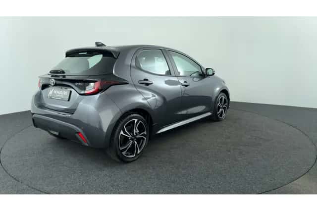 Toyota Yaris (2026) thumbnail 5