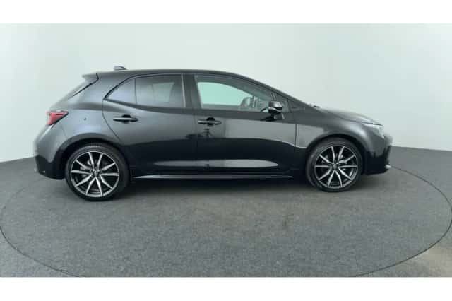 Toyota Corolla (2024) thumbnail 6