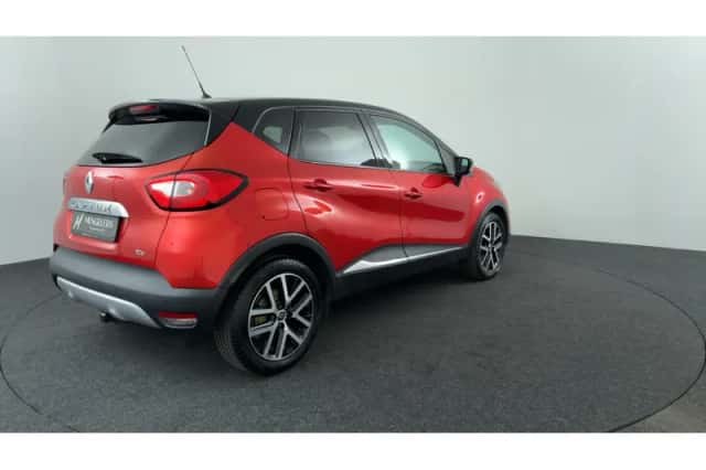 Renault Captur (2015) thumbnail 5